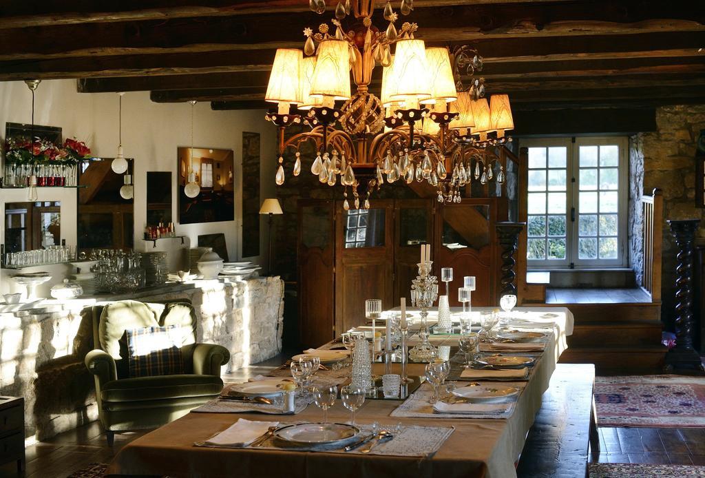 Maison D'Hotes La Singuliere Sévérac-le-Château Екстериор снимка